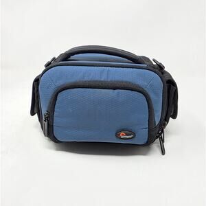 LOWEPRO CLIPS 110 CAMERA BAG - Blue - Great Condition. With Strap